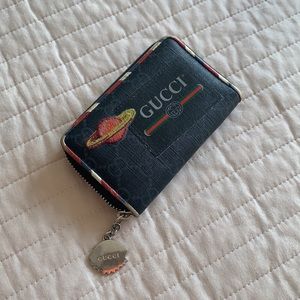 Gucci Canvas Zip Wallet LIMITED w/Travel Patches